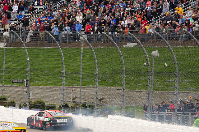 Ross Chastain riding the wall during the NASCAR Cup Series Xfinity 500