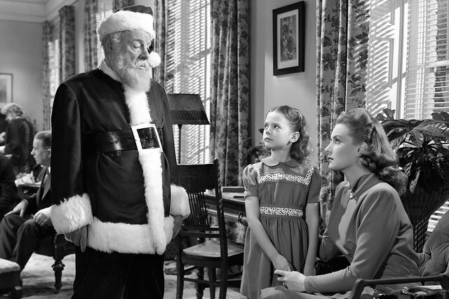 Miracle On 34th Holiday Peacock