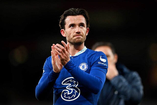 Ben Chilwell of Chelsea applauds the fans after the Premier League match between Arsenal FC and Chelsea FC
