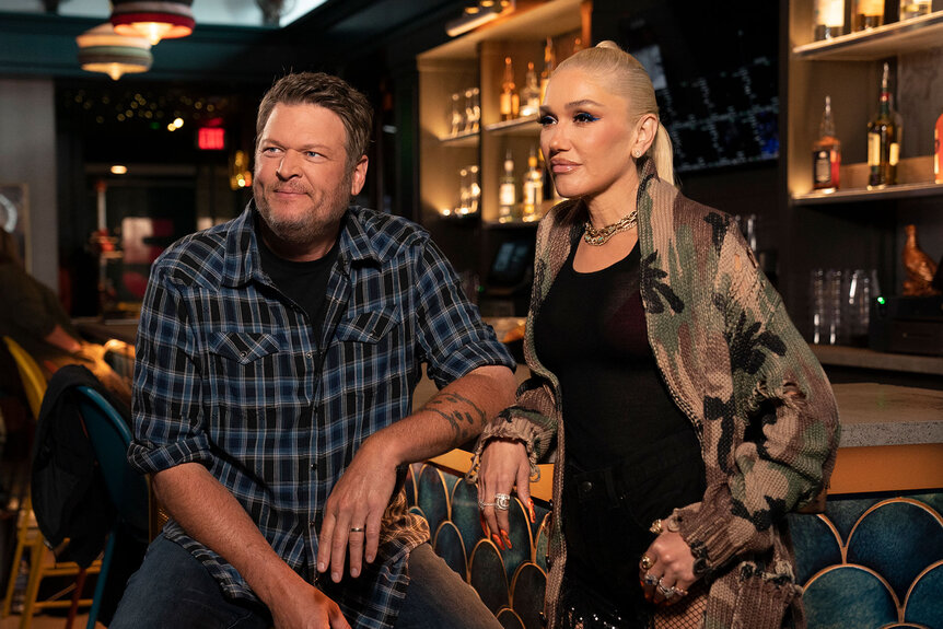 Blake Shelton and Gwen Stefani sit at the bar of Ole Red together