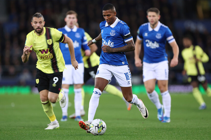 Ashley Young of Everton kicks the ball down the field